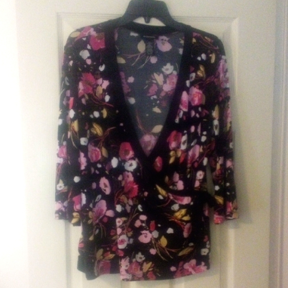 AVENUE Black Blouse with pink floral